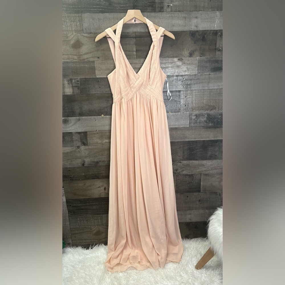 Lulu’s Exclusive Strike a Minerva Peach Maxi Dress - Picture 2 of 10
